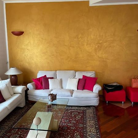 Zen Apartment Located In Turin Pre Hill المظهر الخارجي الصورة