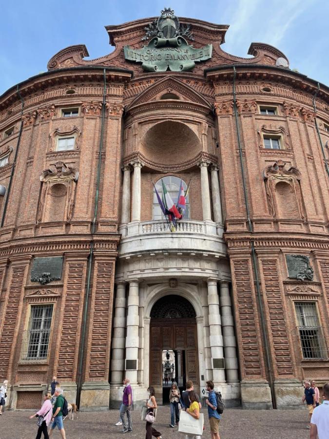 Zen Apartment Located In Turin Pre Hill المظهر الخارجي الصورة